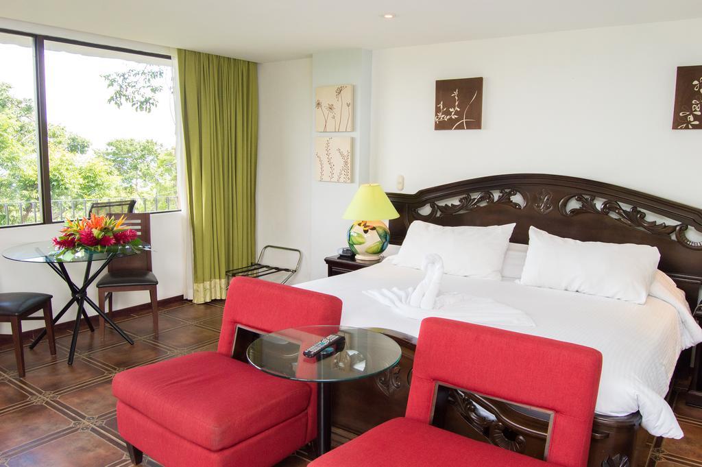 La Mansion Inn Manuel Antonio Exterior photo